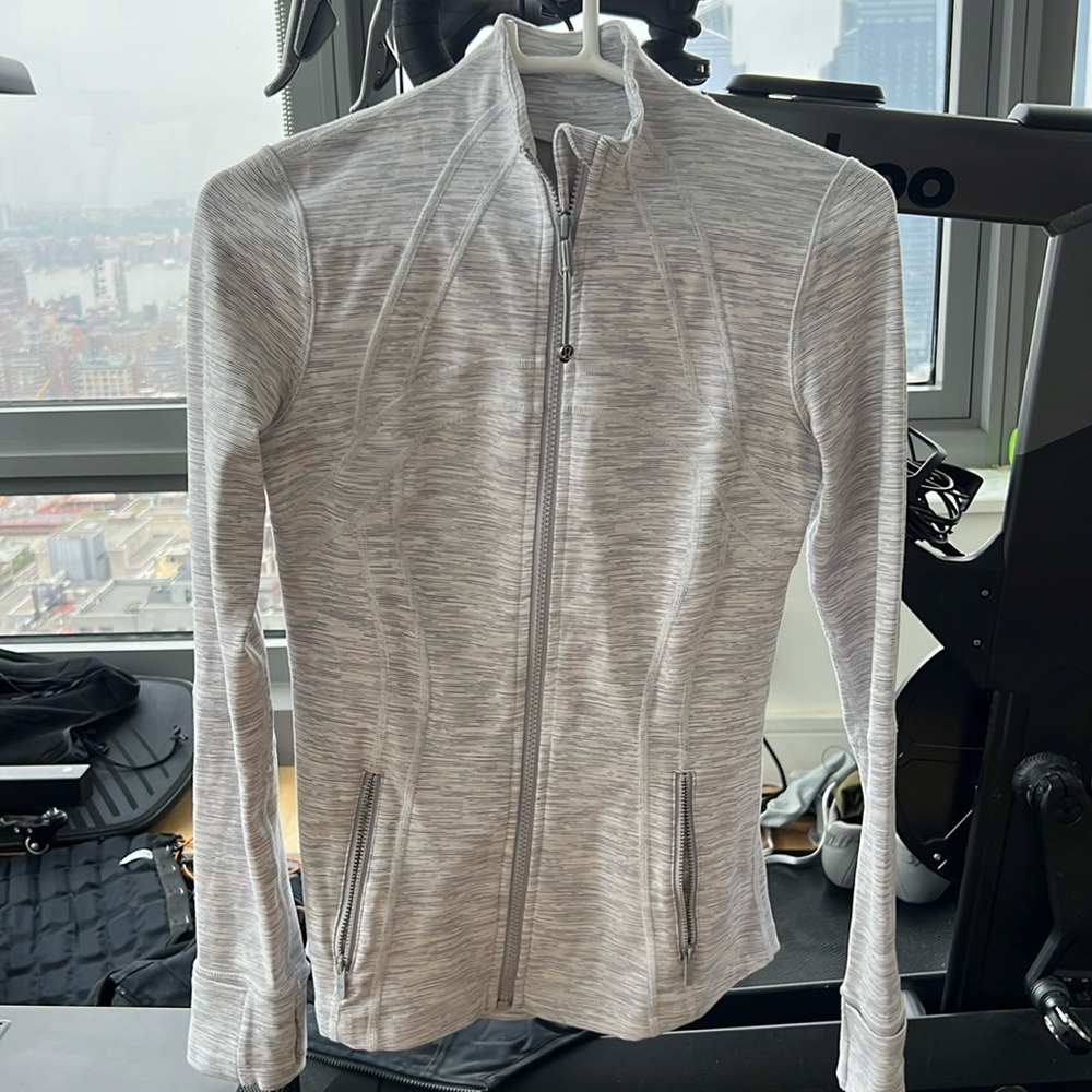Lululemon Define Jacket Luon size 6 we are from space nimbus battleship